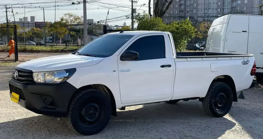 TOYOTA HILUX CS 4x4 2.8 TDI Diesel Mec.