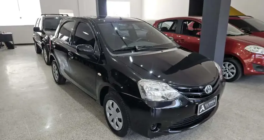 Toyota Etios 2013 1.3 xs 16v flex 4p manual