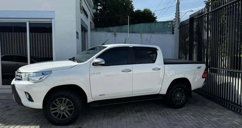 TOYOTA HILUX CDLOWM4FD 2017