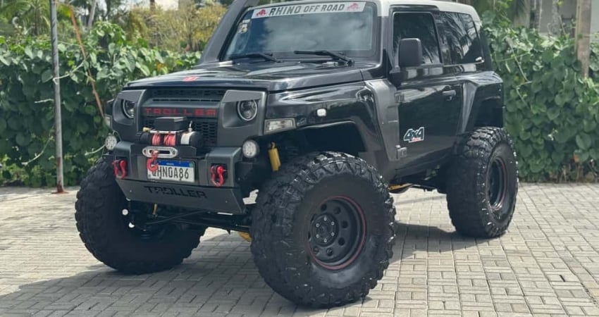 Troller T4 4x4 3.2 20V Tdi Cap. Rígida Diesel  - Preta - 2014/2015