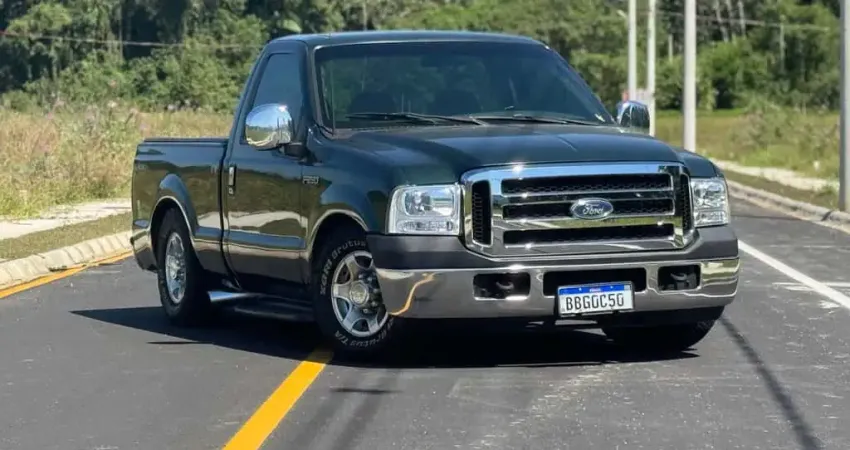 Ford F-250 XLT 4.2 TB Diesel  - Verde - 2002/2003