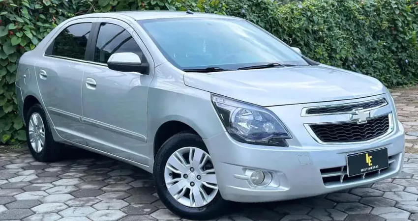 Chevrolet Cobalt LTZ 1.8 8V Econo.Flex 4p Aut.  - Prata - 2014/2015