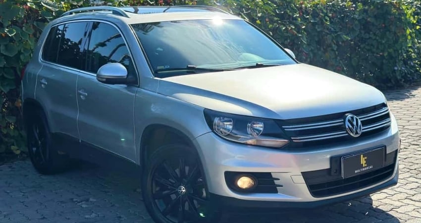 Volkswagen Tiguan 2.0 TSI 16V 200cv Tiptronic 5p  - Prata - 2013/2014