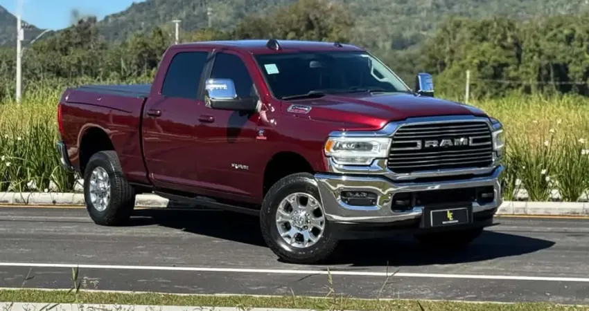 Ram 2500 LARAMIE  6.7 TDI  CD 4x4 Diesel  - Vermelha - 2023/2024