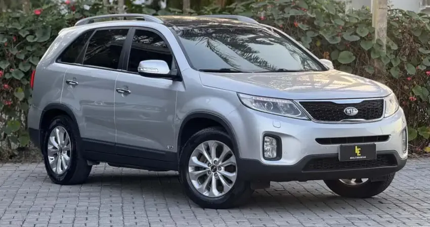 Kia Sorento 3.5 V6 24V 4x4 Aut.  - Prata - 2012/2013