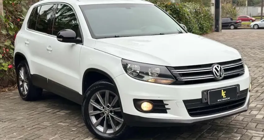 Volkswagen Tiguan 2.0 TSI 16V 200cv Tiptronic 5p  - Branca - 2014/2014