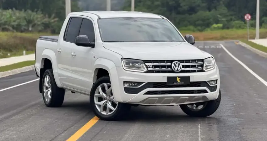 Volkswagen Amarok Highline CD 3.0 4x4 TB Dies. Aut.  - Branca - 2019/2019