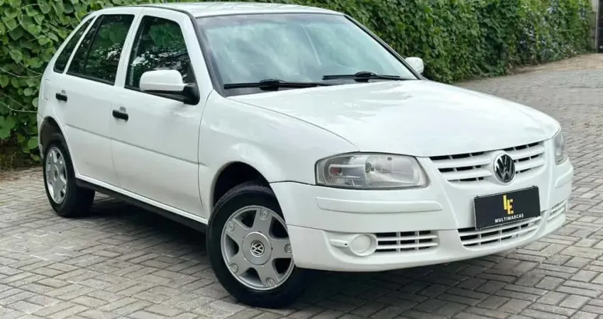 Volkswagen Gol 1.6 Mi Power Total Flex 8V 4p  - Branca - 2007/2008