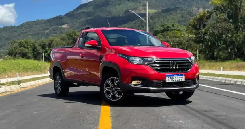 Fiat Strada Freedom 1.3 - Vermelha - 2022/2023