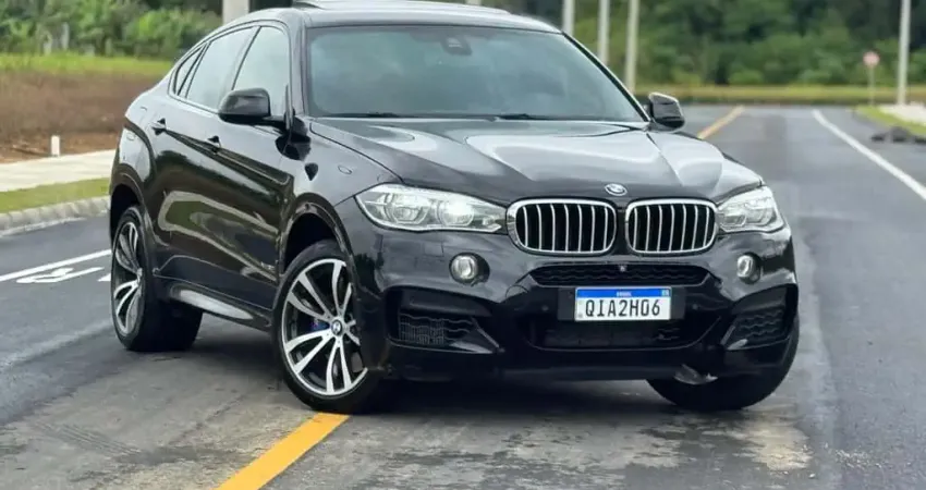 BMW X6 XDRIVE 50i - Preta - 2014/2015