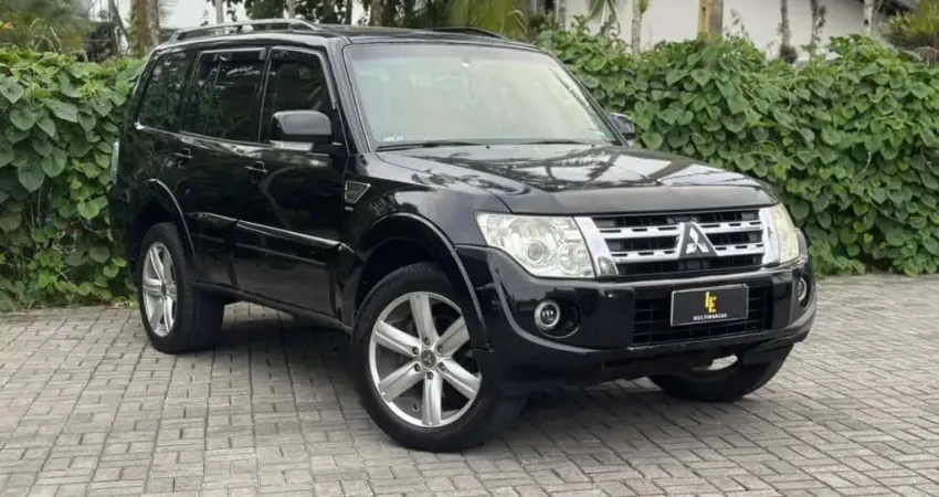 Mitsubishi Pajero HPE Full 3.2 4x4 T.I.Dies. 5p Aut  - Preta - 2013/2014