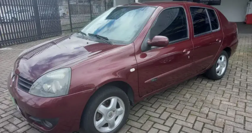 clio sedan .carro muito bem conservado pro ano,carro pra familia
