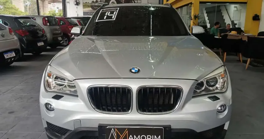 Bmw X1 2014 2.0 18i s-drive 4x2 16v gasolina 4p automático