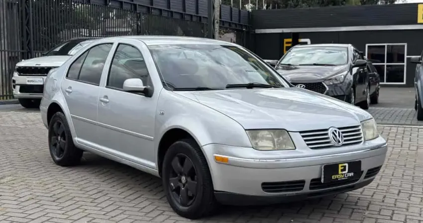 Volkswagen Bora 2005 2.0 mi 8v gasolina 4p automático