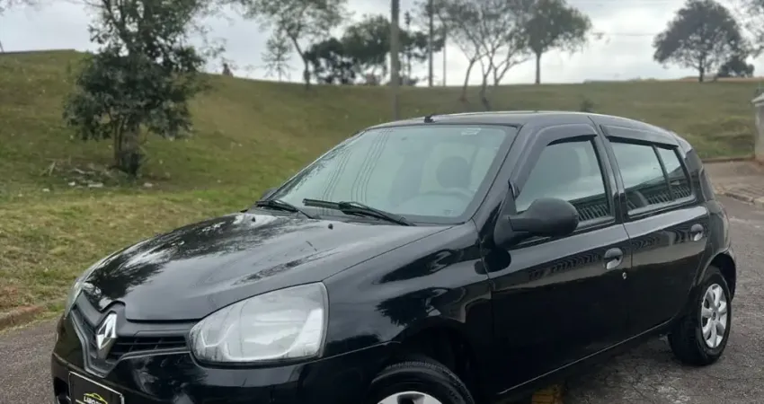RENAULT CLIO EXPRESSION 1.0 Ano Modelo:  2014 Valor: R$ 25.900