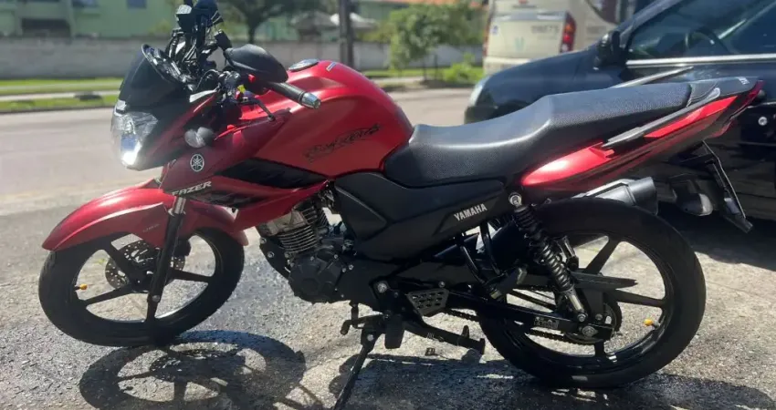 YAMAHA YS FAZER   Apenas 15.000 KM RODADOS -Yamaha  -Fazer sed -150  -Ano: 2023 -Partida elétrica 