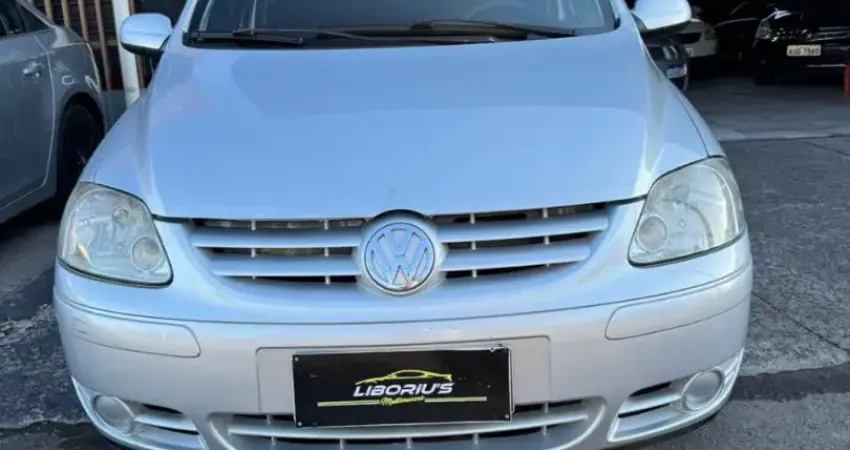 Veículo:  VW FOX 1.0 Ano Modelo:  2006 Valor: R$ 19.900,00  CÂMBIO MANUAL  DOC OK;  DIREÇÃO HIDRÁULI