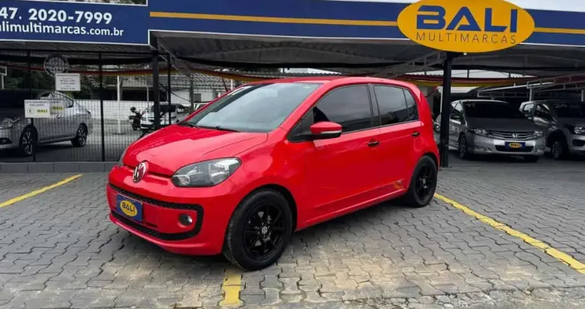 Volkswagen Up move 1.0 TSI Total Flex 12V 5p - Vermelha - 2017/2017