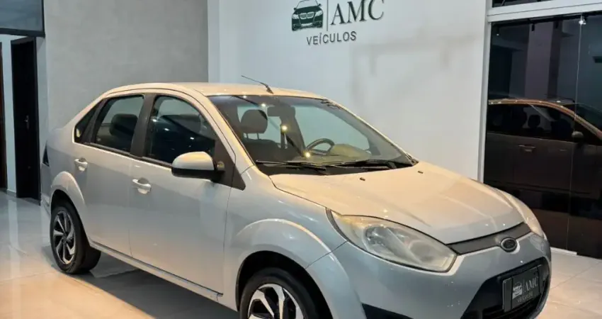 Ford Fiesta Sedan 1.0