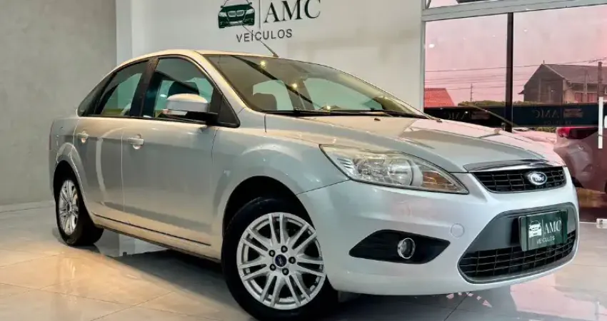 Ford Focus Sedan 2.0 Aut.