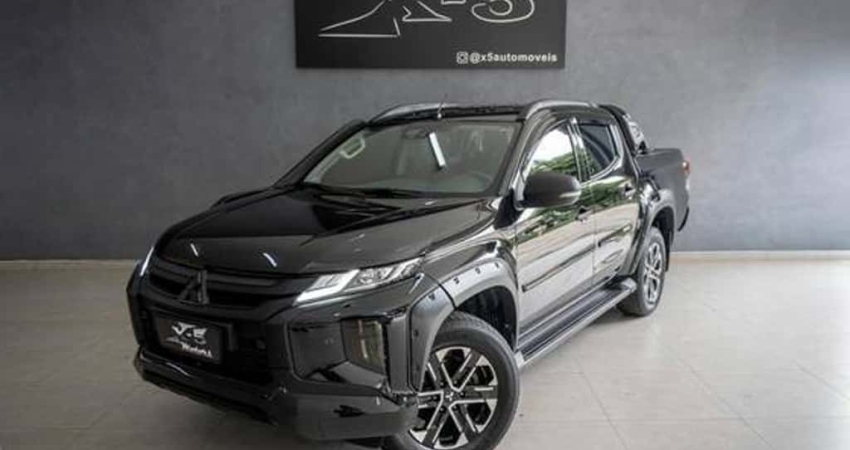 Mitsubishi L200 triton 2023 2.4 16v turbo diesel sport hpe-s cd 4p 4x4 automático