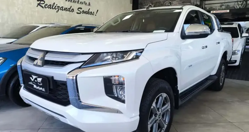 Mitsubishi L200 triton 2022 2.4 16v turbo diesel sport hpe cd 4p 4x4 automático
