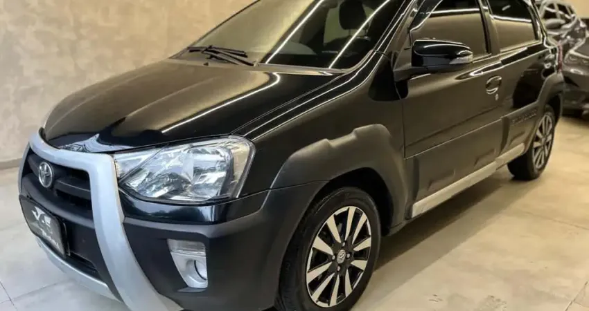 Toyota Etios cross 2018 1.5 16v flex 4p automático