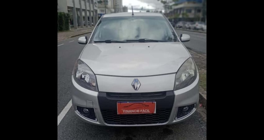 RENAULT SANDERO 1.6 PRIVILEGE 16V FLEX 4P AUTOMATICO 2013