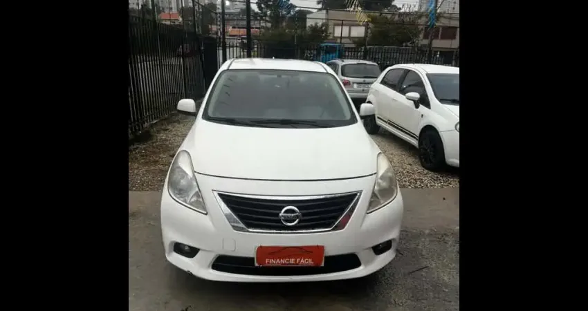 NISSAN VERSA 16SL FLEX 2014