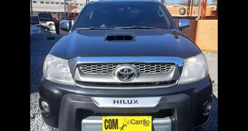 TOYOTA HILUX CD4X4 SRV 2010