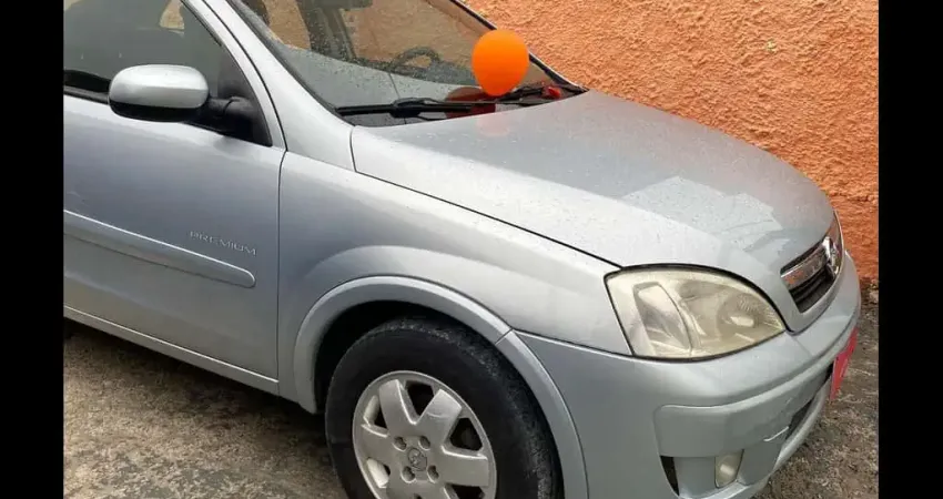 CHEVROLET CORSA SEDAN PREMIUM 2011
