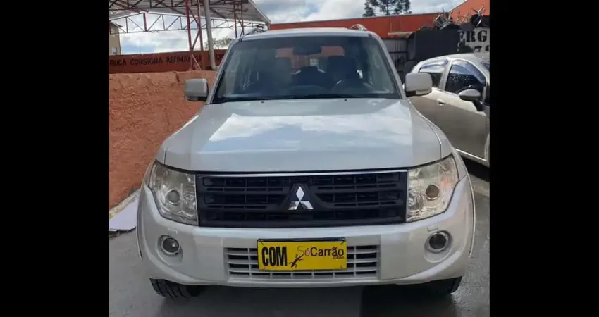 MITSUBISHI MMC PAJERO HPE 3.2 D 2013