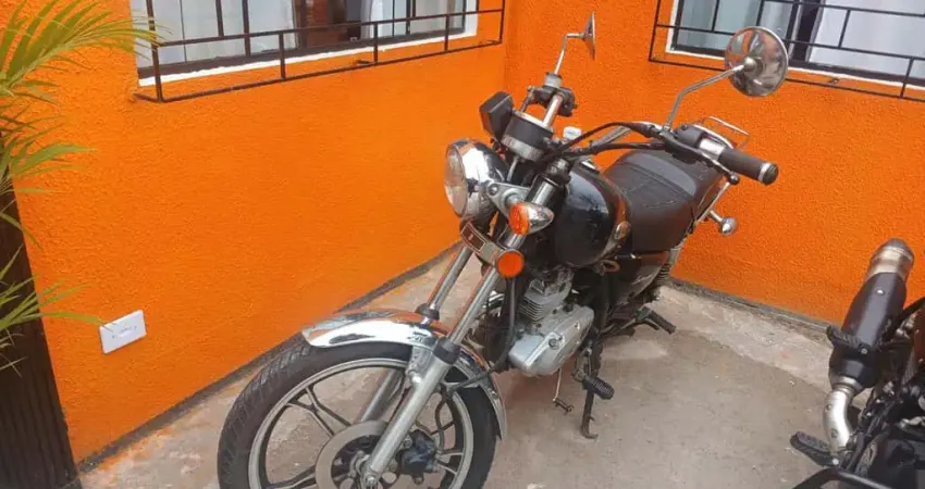 SUZUKI INTRUDER 125 2008