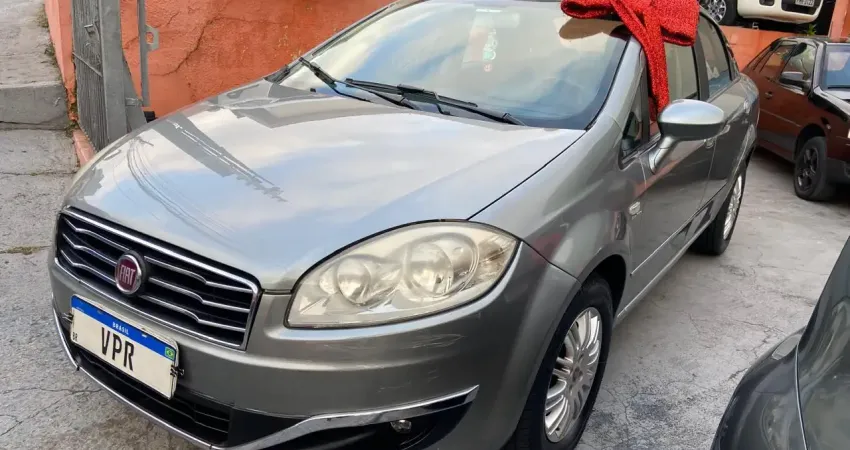Fiat Linea Essence 1.8 Dualogic
