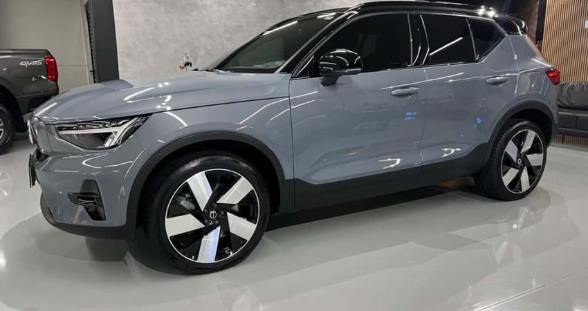 VOLVO XC40 8 ULTIMATE 2023