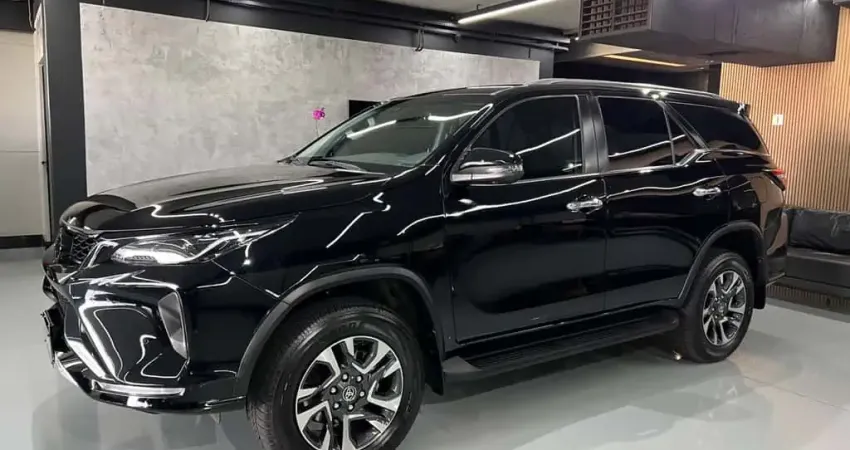 TOYOTA HILUX SWSRXA4RD 2025