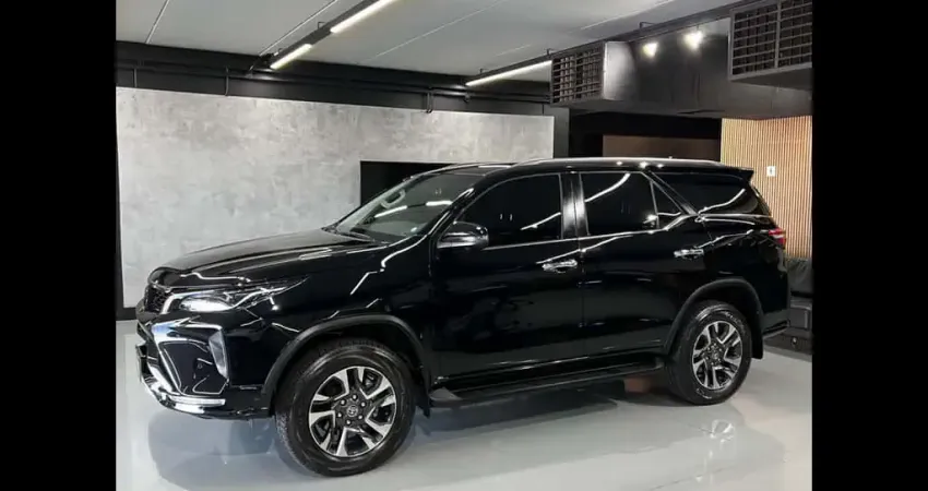 TOYOTA HILUX SW SRX PLATINUM