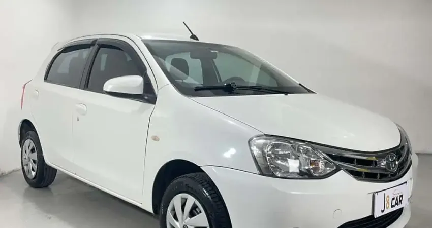 TOYOTA ETIOS HB XS 15 MT 2017
