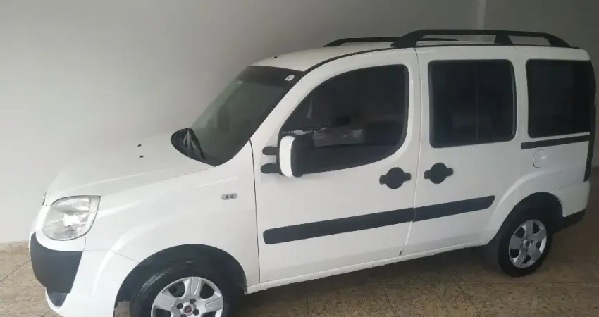 Doblo 1.4 7 lugares 