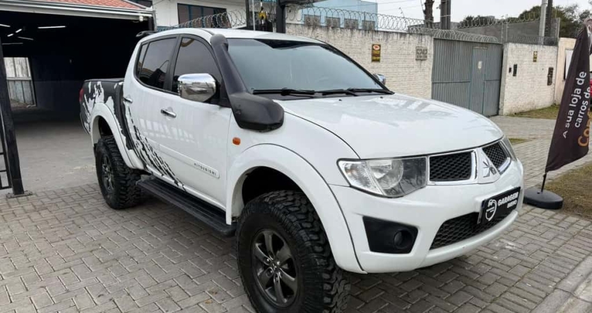 MITSUBISHI L200 TRITON 3.2 D 2012