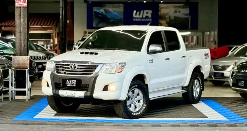 TOYOTA HILUX CD 4X4 SRV 2013