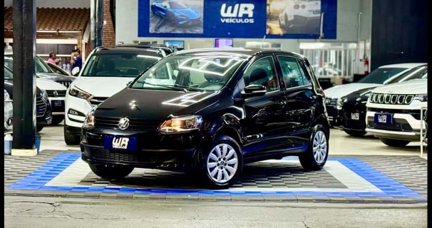 VOLKSWAGEN FOX 1.0 GII 2010