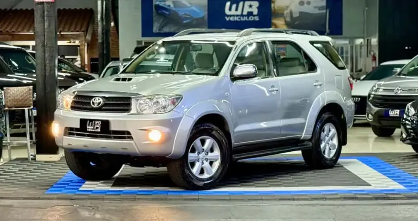 TOYOTA HILUX SW4 SRV 4X4 3.0 TDI 2009