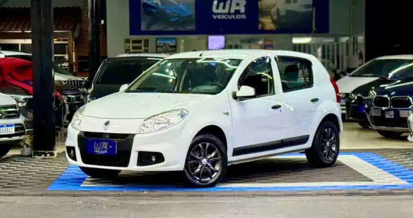 RENAULT SANDERO EXPRESSION 1.6 2013