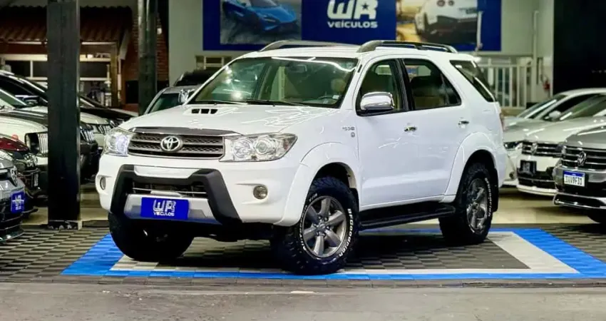 TOYOTA HILUX SW4 SRV 3.0 TDI 4X4 2009