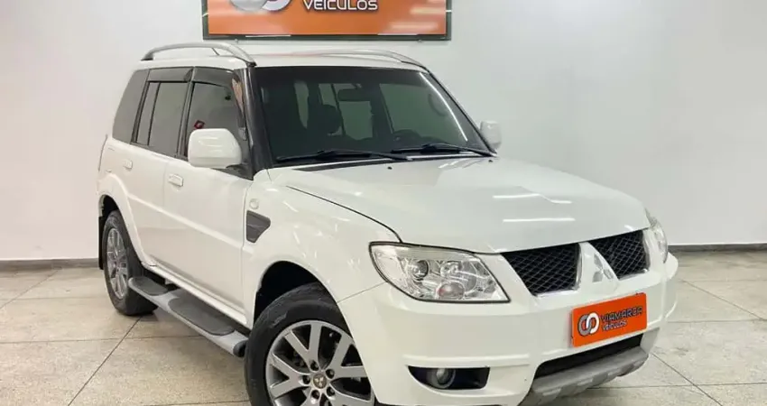 MITSUBISHI PAJERO TR4 FL 2WD HP 2013