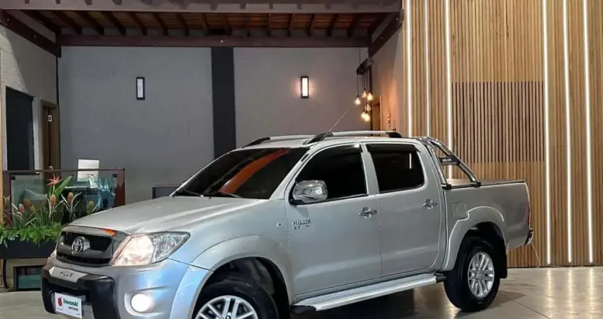 TOYOTA HILUX 2.7 SR 4X2 CD 16V FLEX 4P MANUAL