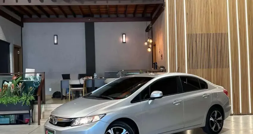 HONDA CIVIC 1.8 LXS 16V FLEX 4P AUTOMÁTICO