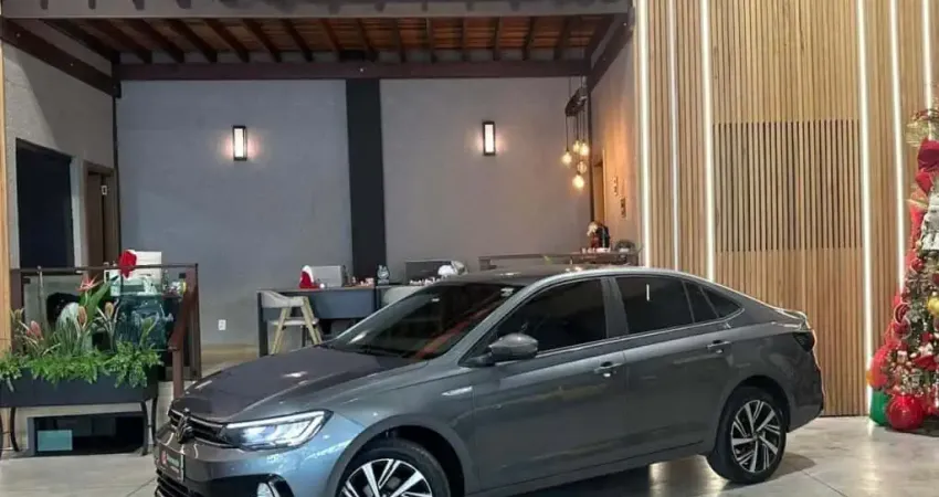 VOLKSWAGEN VIRTUS 1.0 200 TSI HIGHLINE AUTOMÁTICO