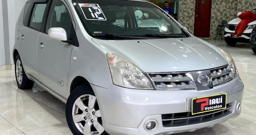 Nissan Livina 1.8 SL 4p 2012